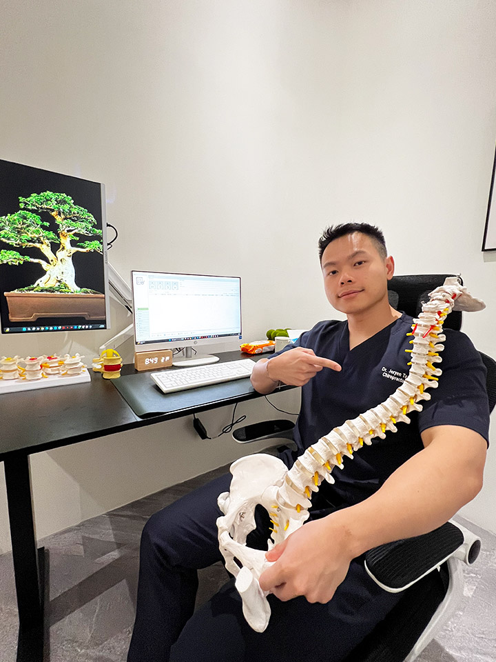 Just Chiro - Dr. Jeryen Tan
