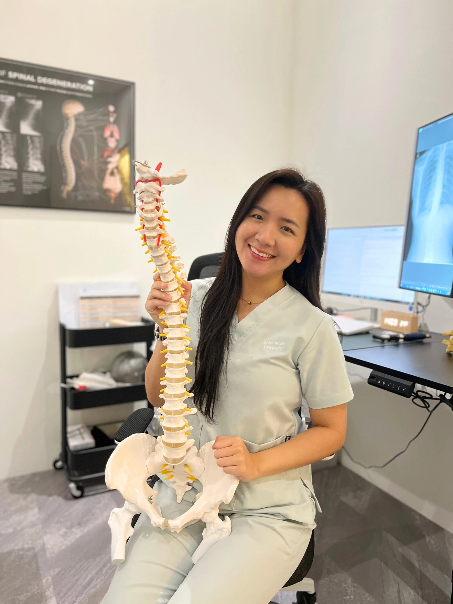 Just Chiro - Dr. Rou Yen