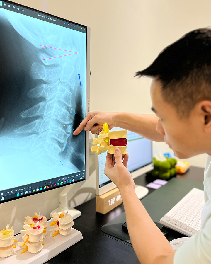 Just Chiro - Professional Chiropractic Consultation